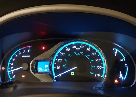 2014 Toyota Sienna Xle V6 8 Passenger from USA, damaged, VIN 5TDYK3DC4ES441993